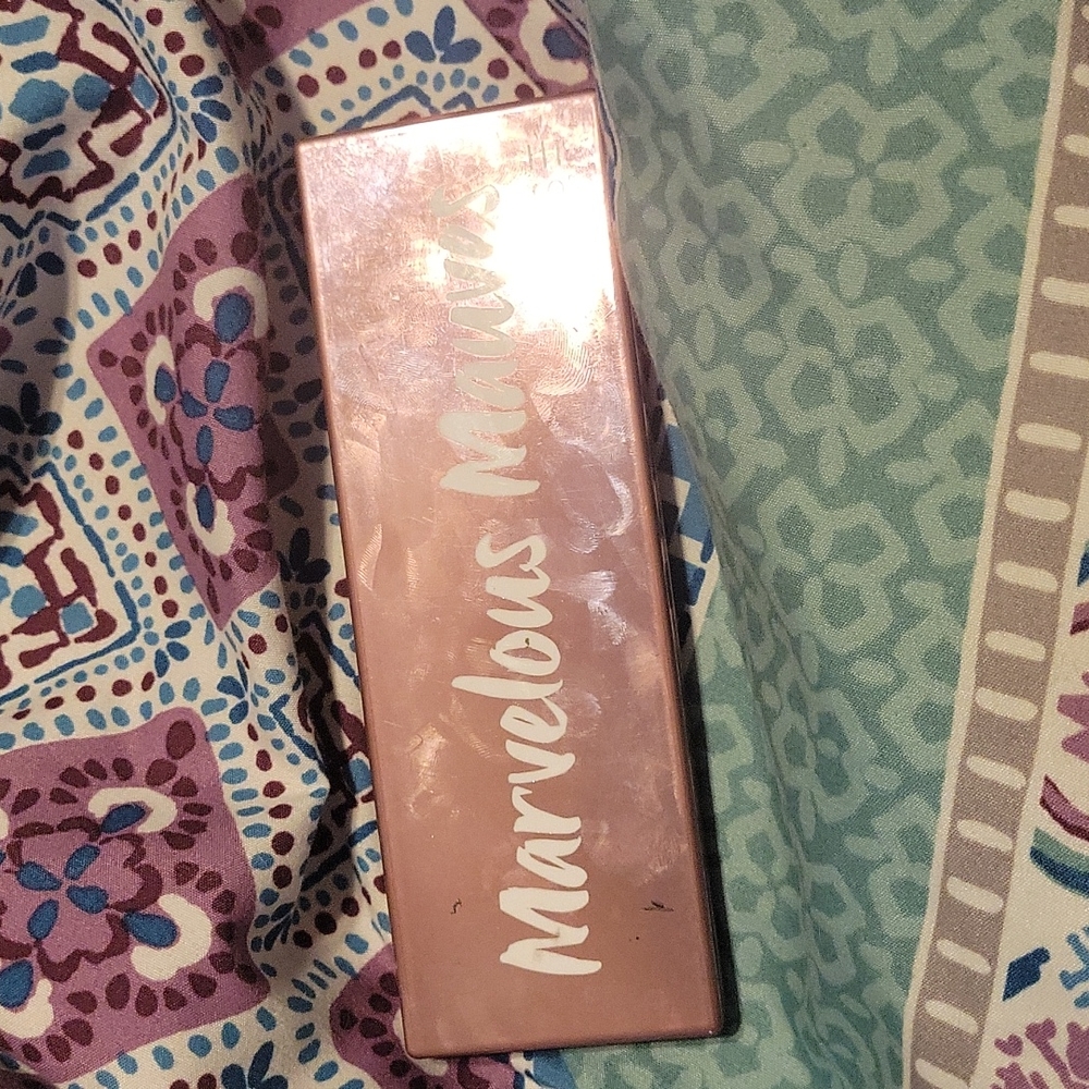 Dose of colors eyeshadow palette